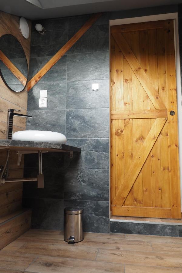 Apartman U Borovice Bílá Třemešná Exteriör bild